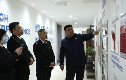 ��8ͷ�����(�й���½)-�ٷ���վ